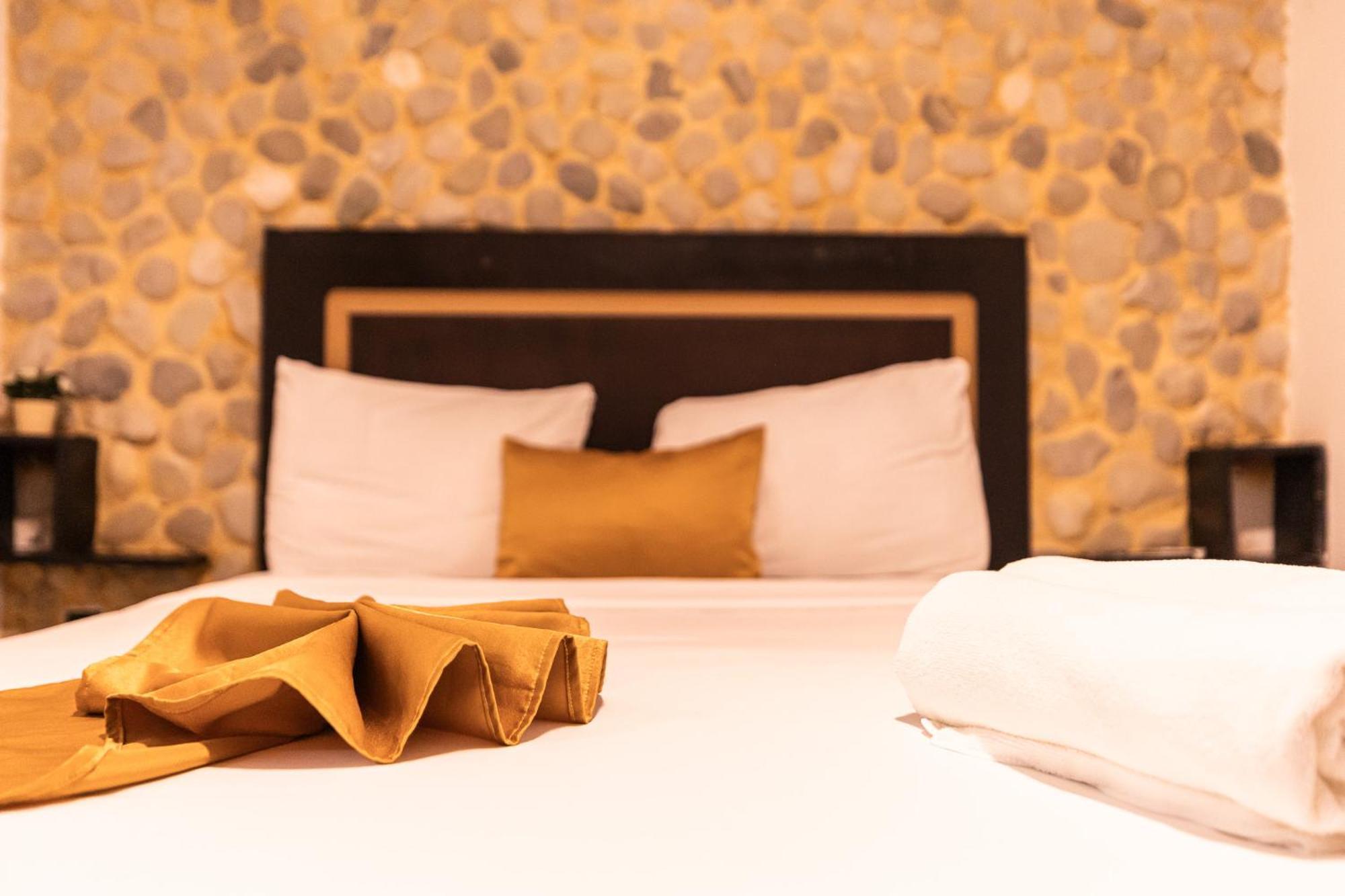 Hostal Las Rosas De Пунта-Кана Екстер'єр фото
